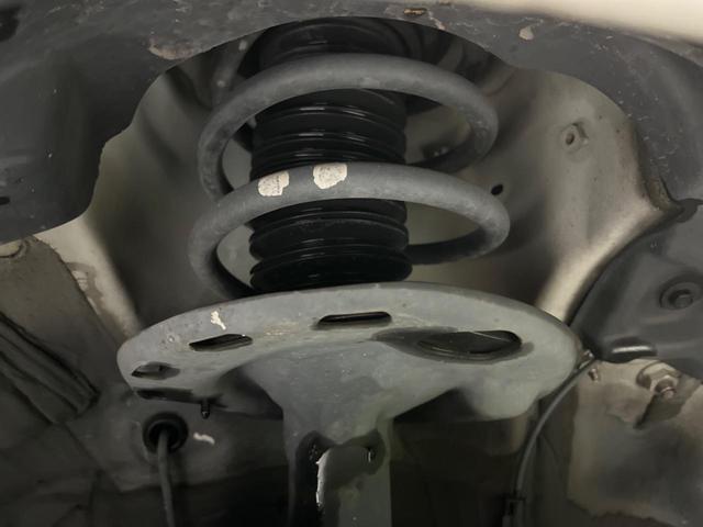 ノア Ｘ　トヨタセーフティセンス　両側電動スライドドア　純正ナビゲーション　バックカメラ　クルーズコントロール　ＥＴＣ　ＬＥＤヘッドライト　スマートキー　アイドリングストップ機能（21枚目）