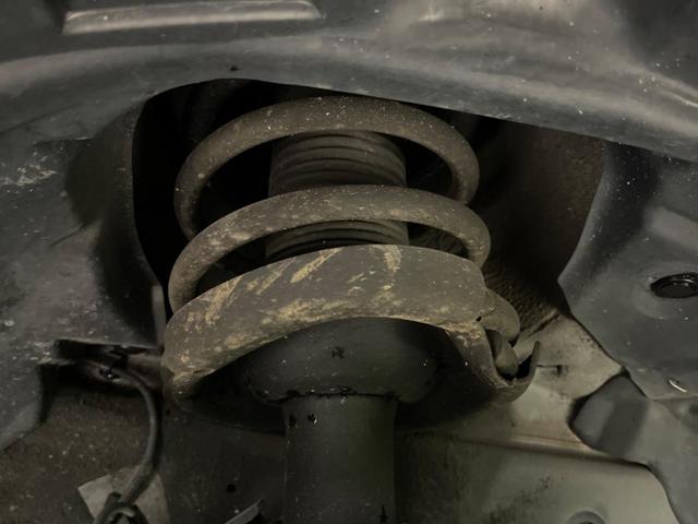 ビアンテ ２０Ｃ－スカイアクティブ　両側電動スライドドア　禁煙車　ドライブレコダー　ＥＴＣ　オートエアコン　Ｂｌｕｅｔｏｏｔｈ　フルセグ　パドルシフト　衝突安全ボディ　盗難防止システム　プライバシーガラス　横滑り防止装置（21枚目）