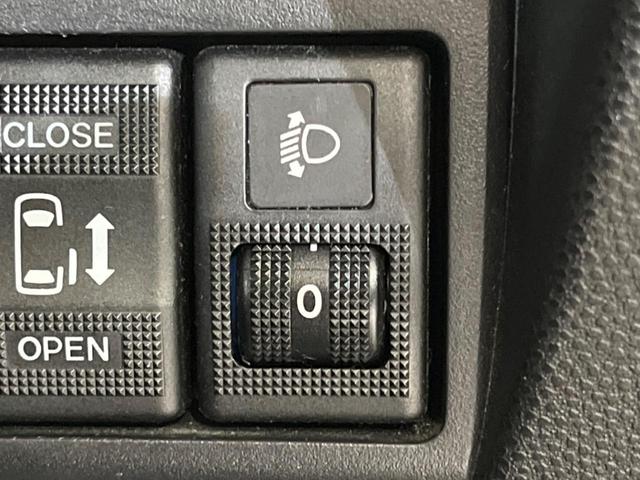 ビアンテ ２０Ｃ－スカイアクティブ　両側電動スライドドア　禁煙車　ドライブレコダー　ＥＴＣ　オートエアコン　Ｂｌｕｅｔｏｏｔｈ　フルセグ　パドルシフト　衝突安全ボディ　盗難防止システム　プライバシーガラス　横滑り防止装置（30枚目）