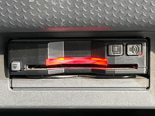 ハスラー Ｘ　ＳＤナビ　バックカメラ　衝突被害軽減システム　禁煙車　スマートキー　ＨＩＤヘッド　ナビ連動ＥＴＣ　オートライト　オートエアコン　Ｂｌｕｅｔｏｏｔｈ　フルセグ　盗難防止システム（5枚目）