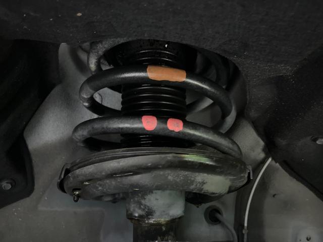 ＲＸ ＲＸ２７０ラディアント　エアロスタイル　メーカーナビ　バックカメラ　禁煙車　レザーシート　スマートキー　ＨＩＤヘッドライト　ビルトインＥＴＣ　クルコン　純正１９インチアルミ　オートライト　オートエアコン　Ｂｌｕｅｔｏｏｔｈ　ＣＤ　フルセグ（22枚目）