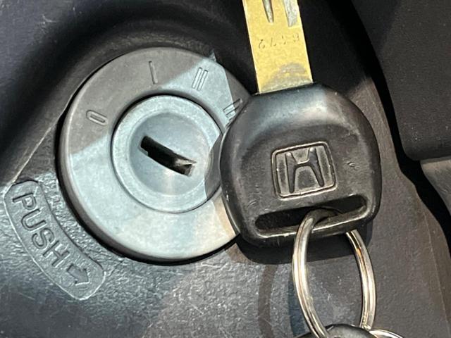 Ｚ ターボ　４ＷＤ　ターボ　ＥＴＣ　純正１６インチアルミ　エアコン　ＲＥＣＡＲＯシート（6枚目）