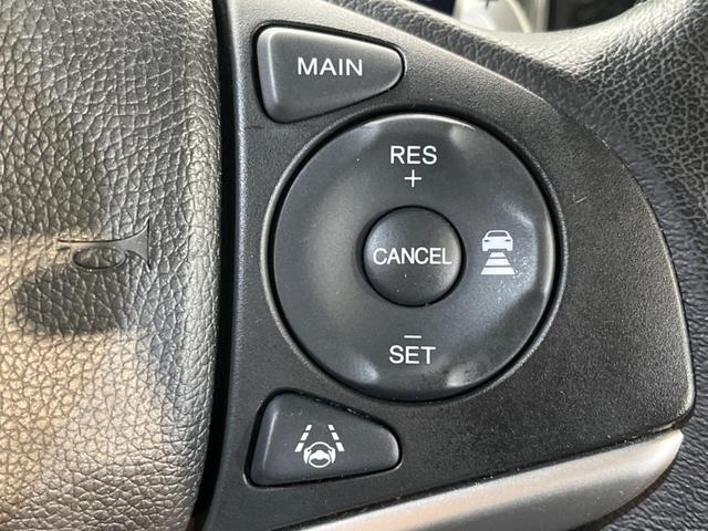 �y�A�_�v�e�B�u�N���[�Y�R���g���[���z�������H�ł̒��������s���y�ɁI�I�����ő��x��ۂN���[�Y�R���g���[�����A�Փˌy���V�X�e���ƘA�g���A�O���̎ԗ������m���ĎԊԂ�ۂ悤�ɑ��x���߂��Ă���܂��I�I