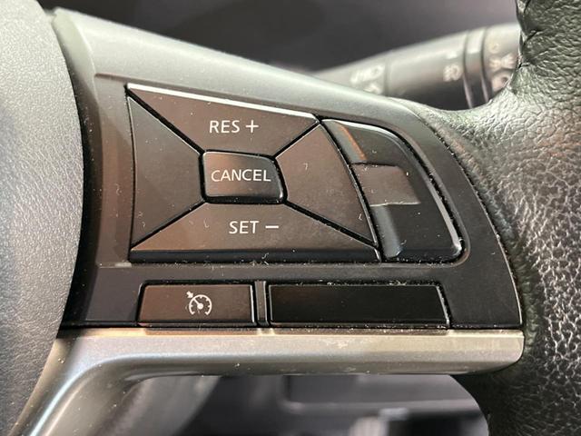 �y�N���[�Y�R���g���[���z�������H�����N���N���s�B�A�N�Z���𗣂��Ă���葬�x�ő��s���ł��A�������^�]���̕��S���y���I�����E�������ȒP�ȃX�C�b�`����Œ����ł��܂��B