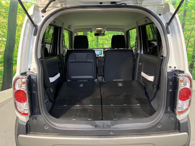 ���i�̂���������ʋ΁A���}���ɏ\���ȉ׎��X�y�[�X���m�ۂ��Ă���܂��B�Z�J���h�V�[�g��|���ƁA�傫�ȉו��̐ύڂ��\�ł���