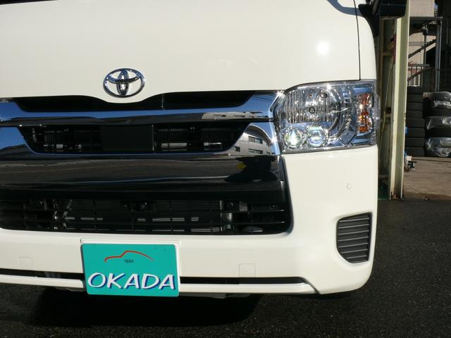 ハイエースバン ロングDX GLパッケージ 登録済未使用車 トヨタセイフティセンス LEDライト パノラミックビューモニター プライバシーレーンキープアシスト オートハイビーム クリアランスソナー プライバシーガラス 助手席エアバック 100V(18枚目)