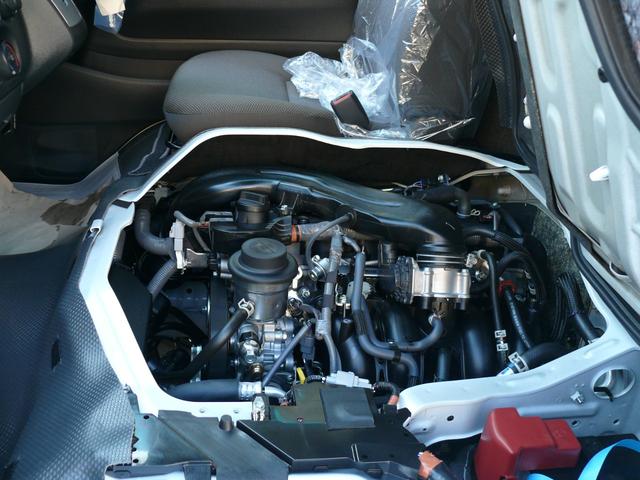 ハイエースバン ロングDX GLパッケージ 登録済未使用車 トヨタセイフティセンス LEDライト パノラミックビューモニター プライバシーレーンキープアシスト オートハイビーム クリアランスソナー プライバシーガラス 助手席エアバック 100V(51枚目)