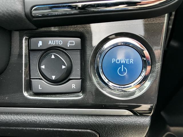 クラウンハイブリッド アスリートＧ　サンルーフ　パワーシート　ＥＴＣ　ＨＤＤナビ　バックカメラ　フルセグＴＶ　Ｂｌｕｅｔｏｏｔｈ　ＣＤ　ＤＶＤ　ＨＩＤヘッドライト　クルコン　スマートキー　ＡＷ１９インチ　バックソナー　シートヒーター（23枚目）
