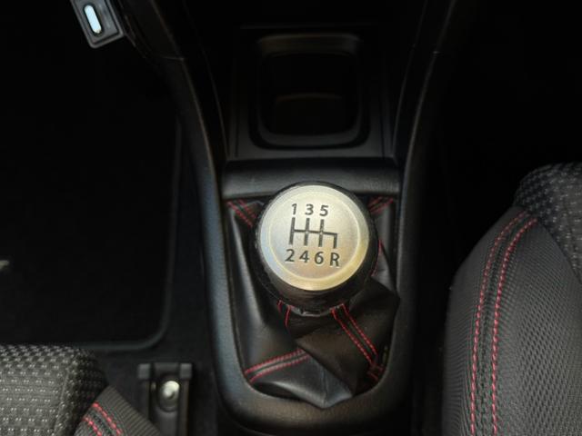 スイフトスポーツ ベースグレード　６速ＭＴ　ＥＴＣ　ナビ　フルセグＴＶ　Ｂｌｕｅｔｏｏｔｈ　ＣＤ　ＤＶＤ　オートエアコン　電動格納ミラー　クルーズコントロール　ＡＷ１７インチ　スマートキー　ＡＢＳ　横滑り防止装置　オートライト（10枚目）