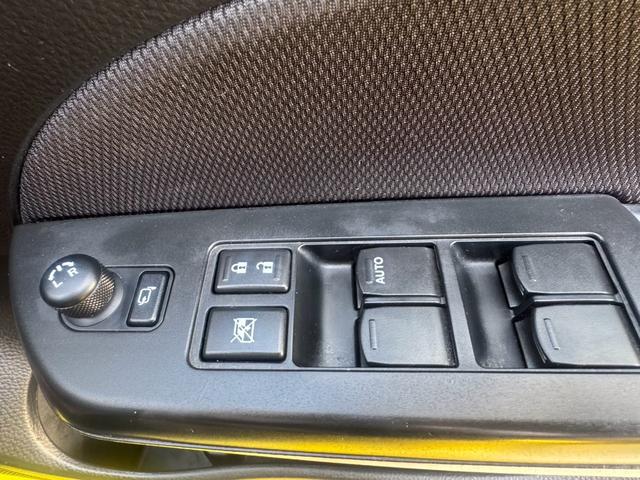 スイフトスポーツ ベースグレード　６速ＭＴ　ＥＴＣ　ナビ　フルセグＴＶ　Ｂｌｕｅｔｏｏｔｈ　ＣＤ　ＤＶＤ　オートエアコン　電動格納ミラー　クルーズコントロール　ＡＷ１７インチ　スマートキー　ＡＢＳ　横滑り防止装置　オートライト（15枚目）