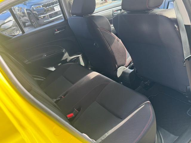 スイフトスポーツ ベースグレード　６速ＭＴ　ＥＴＣ　ナビ　フルセグＴＶ　Ｂｌｕｅｔｏｏｔｈ　ＣＤ　ＤＶＤ　オートエアコン　電動格納ミラー　クルーズコントロール　ＡＷ１７インチ　スマートキー　ＡＢＳ　横滑り防止装置　オートライト（19枚目）