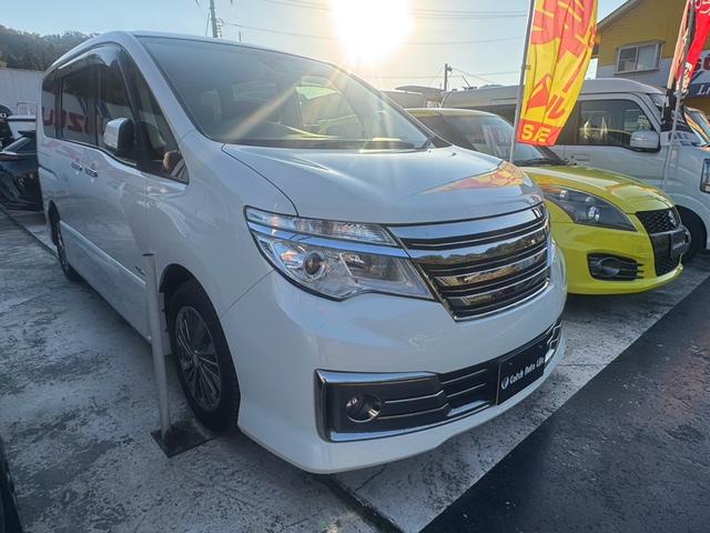 セレナ ライダー　ブラックライン　Ｓ－ハイブリッド　８人乗り　衝突被害軽減システム　レーンアシスト　両側電動スライドドア　ＥＴＣ　ナビ　フルセグＴＶ　Ｂｌｕｅｔｏｏｔｈ　ＣＤ　ＤＶＤ　オートエアコン　スマートキー　ＬＥＤヘッドライト　クルコン　ＡＷ（3枚目）