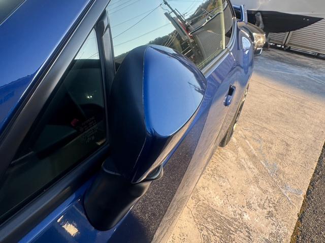 ８６ ＧＴ　６速ＭＴ　ＨＩＤヘッドライト　フォグライト　スマートキー　オートエアコン　電動格納ミラー　ＡＷ１８インチ　ＡＢＳ　横滑り防止装置　盗難防止システム　パワーウィンドウ　パワーステアリング（28枚目）