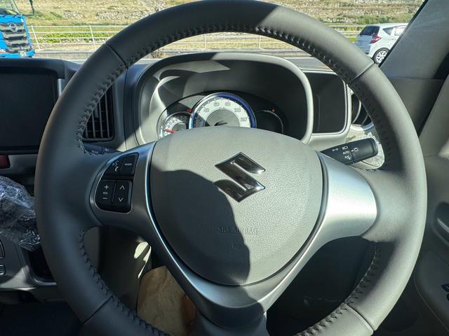 エブリイワゴン PZターボスペシャル ハイルーフ 届出済未使用車 禁煙車 衝突被害軽減システム レーンアシスト 両側パワスラ サイドステップ スマートキー 電動格納ミラー オートエアコン AW14インチ LEDヘッドライト バックソナー(4枚目)