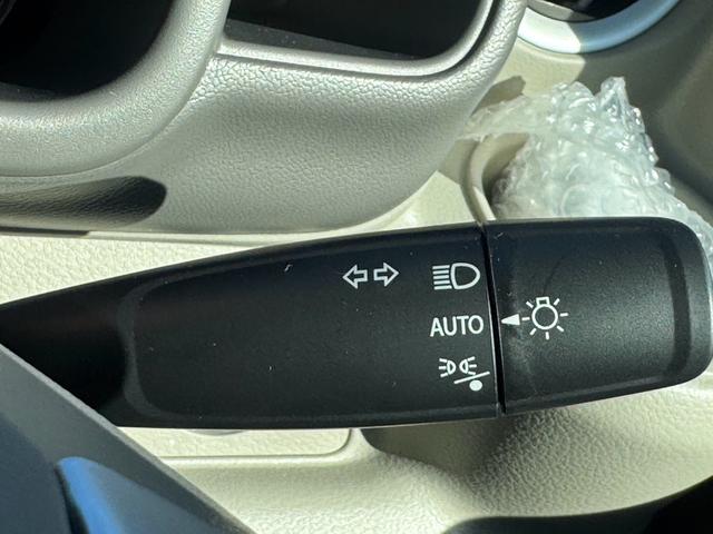 エブリイワゴン PZターボスペシャル ハイルーフ 届出済未使用車 禁煙車 衝突被害軽減システム レーンアシスト 両側パワスラ サイドステップ スマートキー 電動格納ミラー オートエアコン AW14インチ LEDヘッドライト バックソナー(14枚目)