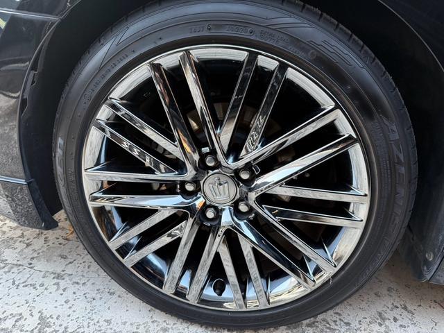 クラウンハイブリッド アスリートS パワーシート ETC HDDナビ バックカメラ フルセグTV Bluetooth CD DVD オートエアコン スマートキー HIDヘッドライト クルーズコントロール AW18インチ シートヒーター(24枚目)