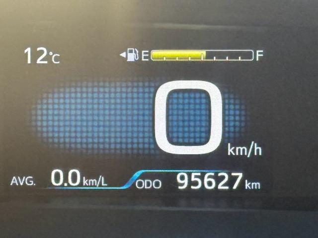 プリウス Sセーフティプラス フルエアロ 衝突被害軽減システム レーンアシスト ETC ナビ バックカメラ フルセグTV Bluetooth CD DVD LEDヘッドライト コーナーセンサー クルコン オートエアコン AW(8枚目)