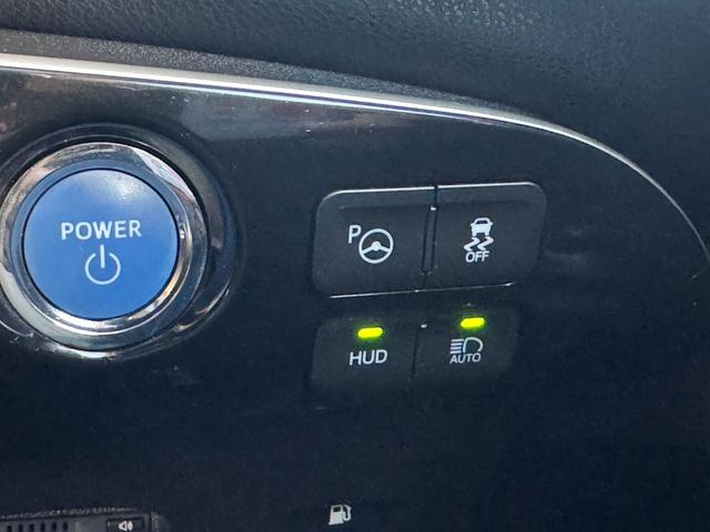 プリウス Sセーフティプラス フルエアロ 衝突被害軽減システム レーンアシスト ETC ナビ バックカメラ フルセグTV Bluetooth CD DVD LEDヘッドライト コーナーセンサー クルコン オートエアコン AW(13枚目)