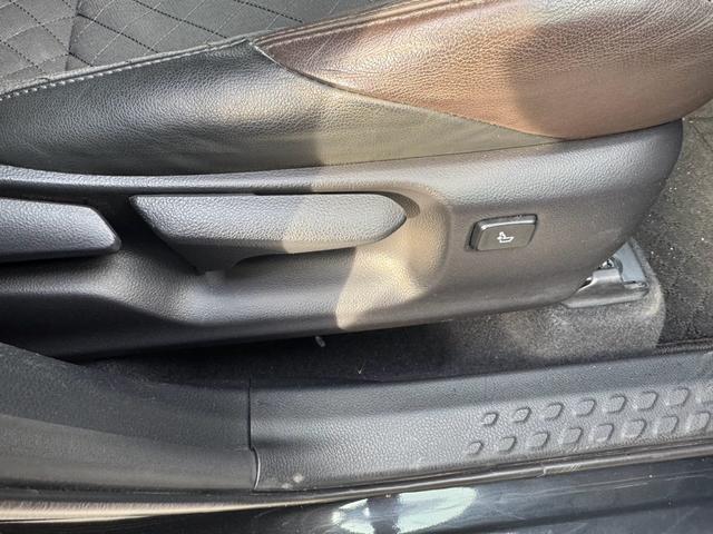 C-HR G 衝突被害軽減システム レーンアシスト ハーフレザー コーナーセンサー ETC ナビ バックカメラ フルセグTV Bluetooth CD DVD シートヒーター クルコン AW18インチ スマートキー(15枚目)