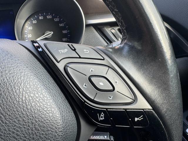 C-HR G 衝突被害軽減システム レーンアシスト ハーフレザー コーナーセンサー ETC ナビ バックカメラ フルセグTV Bluetooth CD DVD シートヒーター クルコン AW18インチ スマートキー(18枚目)