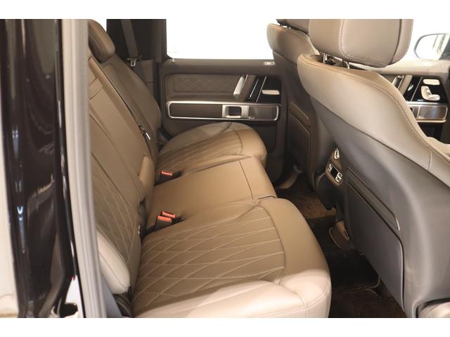 Gクラス G450d 4WD ディーゼルターボ 右ハンドル LEDヘッドライト サンルーフ レザーインテリア 電動シート シートベンチレーター ナビ フルセグTV バックカメラ 全周囲カメラ ドラレコ ワンオーナー 禁煙車(7枚目)