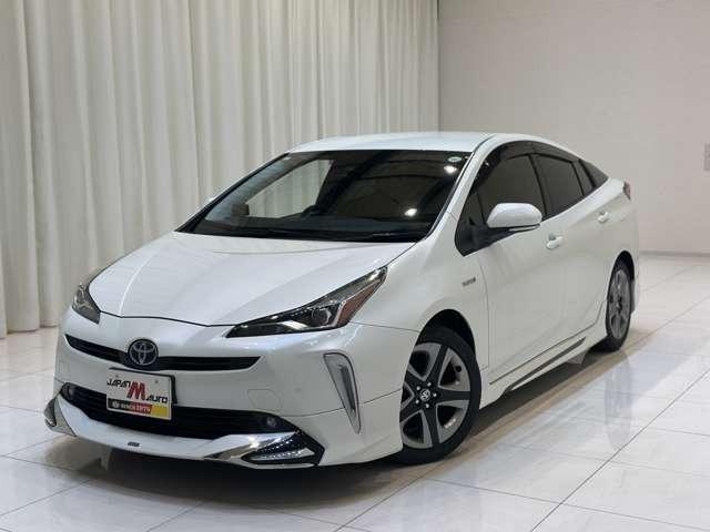 プリウス Sツーリングセレクション モデリスタエアロ 8インチナビ フルセグTV ブラックレザーインテリア シートヒーター バックカメラ ドライブレコーダー タイヤ新品装着 LEDヘッドライト 車線キープアシスト 禁煙車(16枚目)