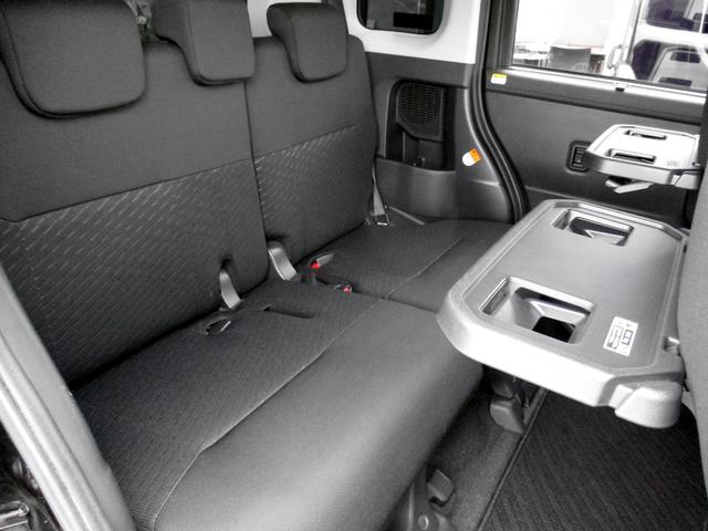 タンク Ｘ　Ｓ　アイドリングストップ　スマートアシストＩＩ　コンフォートパッケージ　ストラーダワンセグＳＤナビ　バックガイドモニター　左ＰＳドア　オートライト　キーフリーシステム　ビルトインＥＴＣ　ワンオーナー車（5枚目）