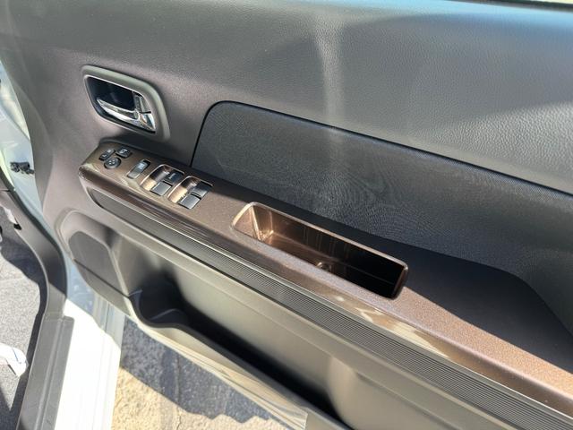 ワゴンRカスタムZ ハイブリッドZX(10枚目)