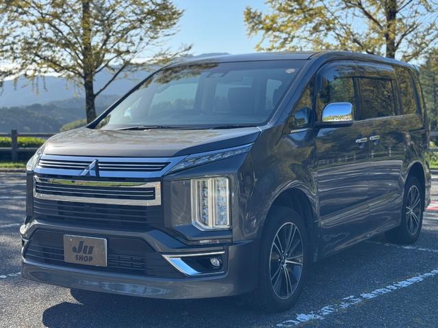 デリカＤ：５ アーバンギア　Ｇ　パワーパッケージ　純正１０インチナビ　全方位カメラ　両側パワースライド　４ＷＤ　衝突軽減ブレーキ　禁煙車　レーダークルーズコントロール　ＨＤＭＩ　Ｂｌｕｅｔｏｏｔｈ　フルセグ　ＥＴＣ　ＬＥＤヘッドライト　シートヒータ（6枚目）