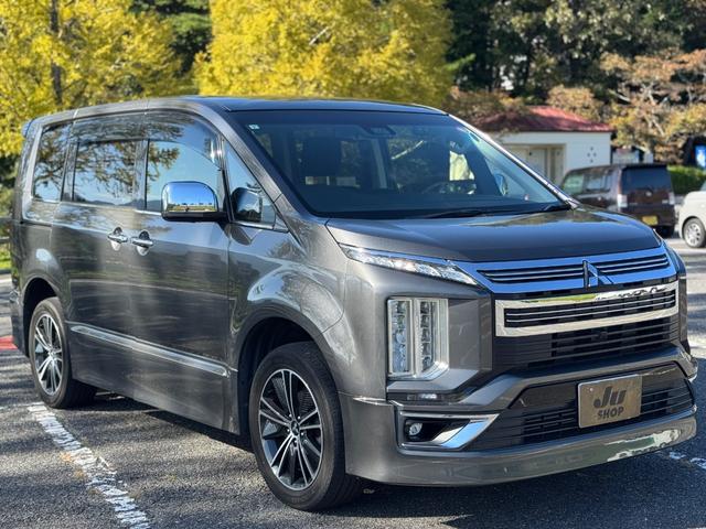 デリカＤ：５ アーバンギア　Ｇ　パワーパッケージ　純正１０インチナビ　全方位カメラ　両側パワースライド　４ＷＤ　衝突軽減ブレーキ　禁煙車　レーダークルーズコントロール　ＨＤＭＩ　Ｂｌｕｅｔｏｏｔｈ　フルセグ　ＥＴＣ　ＬＥＤヘッドライト　シートヒータ（8枚目）