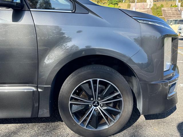 デリカＤ：５ アーバンギア　Ｇ　パワーパッケージ　純正１０インチナビ　全方位カメラ　両側パワースライド　４ＷＤ　衝突軽減ブレーキ　禁煙車　レーダークルーズコントロール　ＨＤＭＩ　Ｂｌｕｅｔｏｏｔｈ　フルセグ　ＥＴＣ　ＬＥＤヘッドライト　シートヒータ（21枚目）
