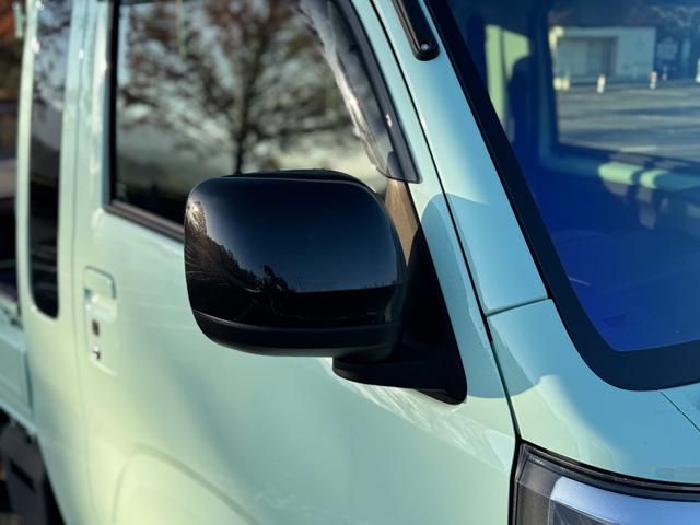 車両に関する装備・価格等ご不明点などはお気軽にお問い合せください。また、総額を表示している車両の納車に関わる費用等は別途料金がかかる場合もございます。カーショップ西広島担当スタッフお問合せください。