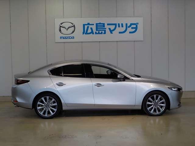 マツダ ＭＡＺＤＡ３セダン