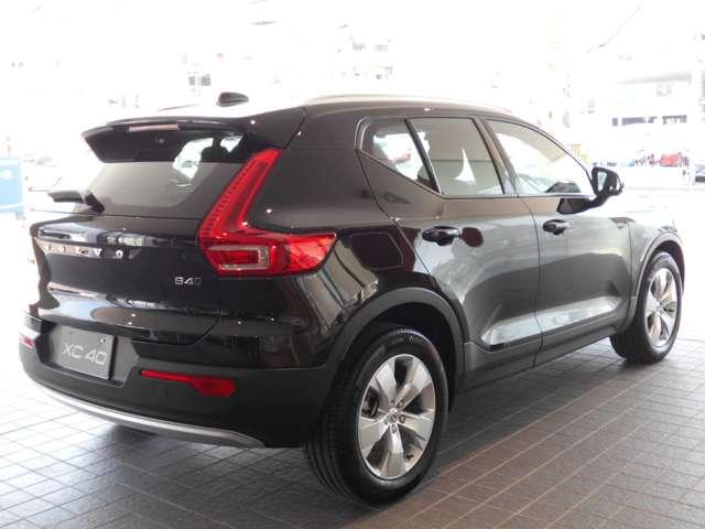 ＸＣ４０ Ｂ４　ＡＷＤ　モメンタム　４ＷＤ　パワーシートＰ　クライメートＰ　ドラレコ（9枚目）