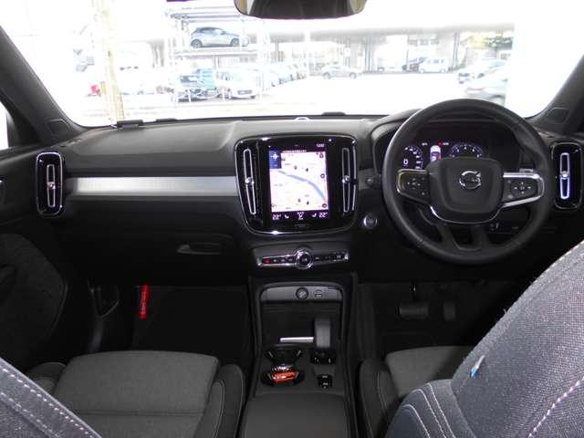 ＸＣ４０ Ｂ４　ＡＷＤ　モメンタム　４ＷＤ　パワーシートＰ　クライメートＰ　ドラレコ（18枚目）