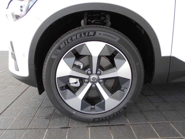 XC40 ウルトラ B4 AWD 4WD 登録済未使用車 2025年M GOOGLE 360°カ(12枚目)