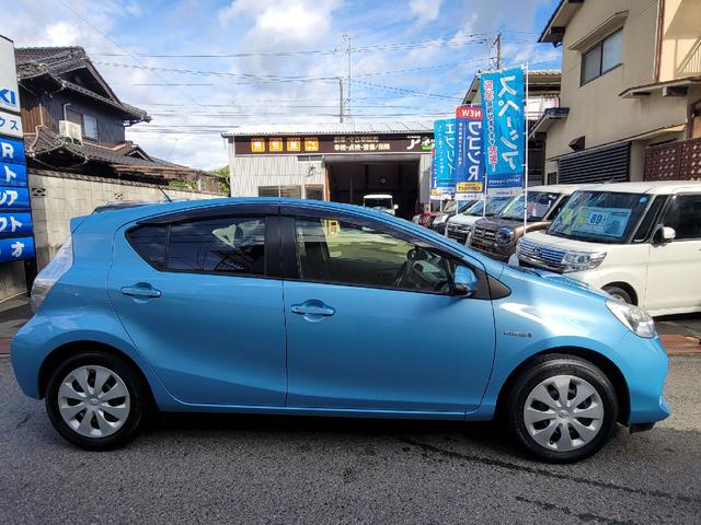 Ｓ　新車女性ワンオーナー車　屋根保管車　ＥＴＣ車載器　ＣＤステレオ(6枚目)