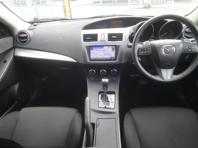 アクセラ ２０Ｅ－スカイアクティブ　スカイアクティブ　プッシュスタート　ナビ　バックカメラ　ＥＴＣ　オートライト　純正１５インチアルミホイール（2枚目）