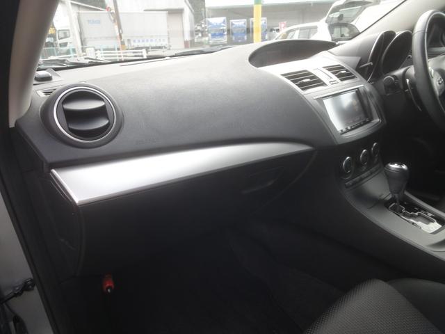 アクセラ ２０Ｅ－スカイアクティブ　スカイアクティブ　プッシュスタート　ナビ　バックカメラ　ＥＴＣ　オートライト　純正１５インチアルミホイール（23枚目）