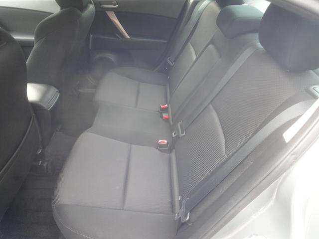 アクセラ ２０Ｅ－スカイアクティブ　スカイアクティブ　プッシュスタート　ナビ　バックカメラ　ＥＴＣ　オートライト　純正１５インチアルミホイール（24枚目）