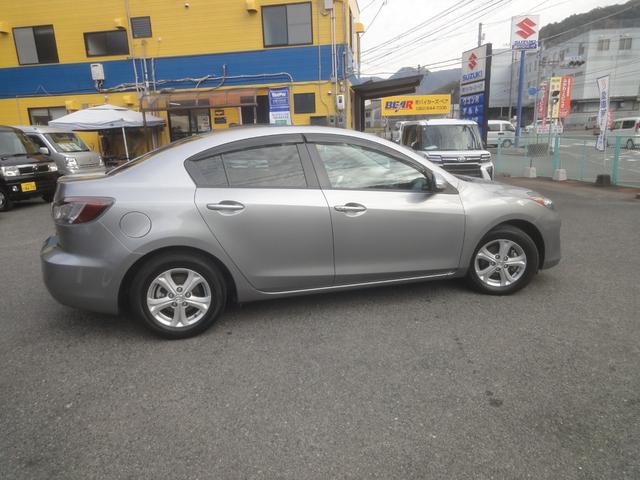 アクセラ ２０Ｅ－スカイアクティブ　スカイアクティブ　プッシュスタート　ナビ　バックカメラ　ＥＴＣ　オートライト　純正１５インチアルミホイール（34枚目）