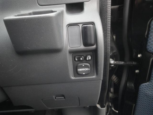 ハイゼットカーゴ クルーズ　パートタイム４ＷＤ　ナビ　地デジ　ＳＤカードへ音楽録音機能　ＥＴＣ　タイミングチェーン（7枚目）