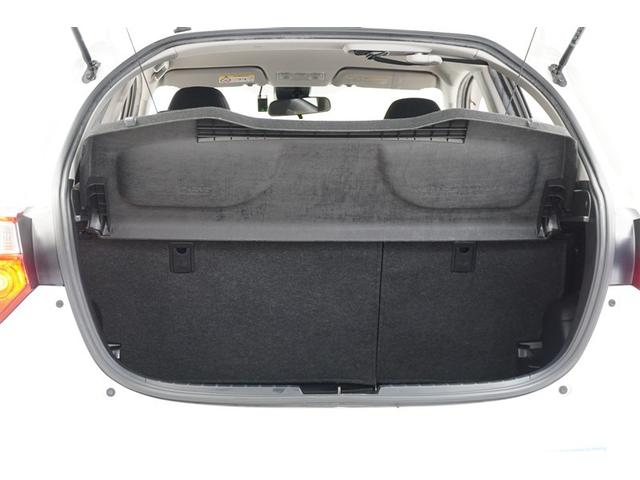 ヴィッツ ハイブリッドＦ　横滑り防止機能　ワンオ－ナ－　盗難防止装置　ＬＥＤヘッドランプ　フルセグＴＶ　バックモニター　ＥＴＣ車載器　ドライブレコーダー　スマートキー　キーレス　パワーステアリング　ミュージックプレイヤー接続可（23枚目）