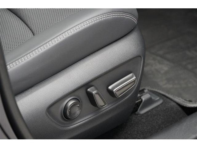 ＲＡＶ４ ハイブリッドＧ　衝突被害軽減装置　ドライブレコーダ　パノラマサンルーフ　ワンオーナ－　バックモニター　地デジＴＶ　ＬＥＤヘッドライト　スマキー　電動シ－ト　ＡＷＤ　ＴＶナビ　パワステ　横滑り防止装置　クルコン　ＡＡＣ（29枚目）