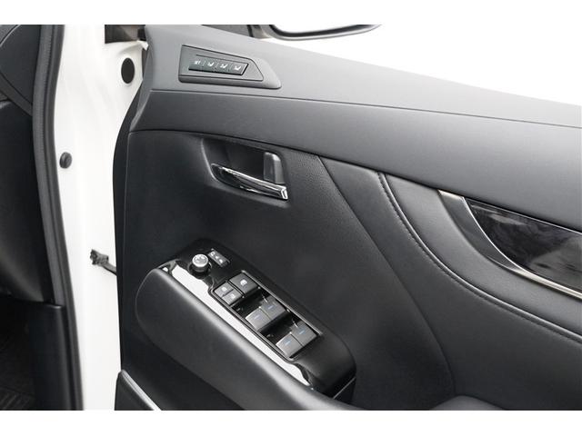 アルファード ２．５Ｓ　Ｃパッケージ　両電動ドア　Ｂモニタ　地デジ　１オーナー　ＤＶＤ再生可能　リアオートエアコン　ナビテレビ　横滑り防止　クルコン　ＡＣ１００Ｖ電源　セキュリティ　ＥＴＣ車載器　ＬＥＤヘッドライト　スマートキー　エアコン（26枚目）