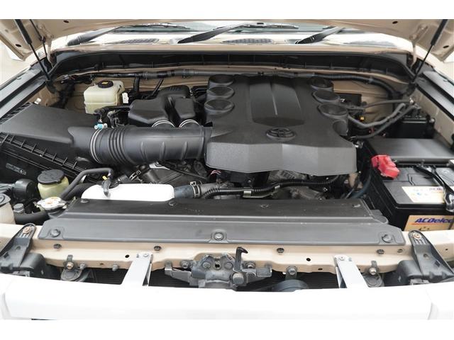 �G���W�����[���̎��������͒��J�ɖ����ăc���������Ă��܂��B���Ђ̒��ÎԂ̃G���W�����[���N���[�j���O�͂ƂĂ����M������܂���