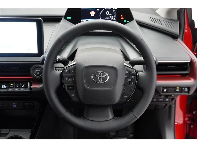 プリウス Ｚ　リアカメラ　プリクラッシュ　試乗車　ＰＷシート　１オーナ　メモリナビ　ＡＣ１００Ｖ電源　ＬＥＤランプ　ナビ・ＴＶ　オートクルーズ　アルミホイール　ＡＣ　運転席エアバッグ　横滑り防止装置　ＥＴＣ付（7枚目）
