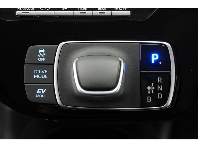 アクア Ｇ　スマ－トキ－　ワンオ－ナ－　ＡＡＣ　Ｗエアバッグ　リヤカメラ　ドライブレコーダ　１００Ｖ　パワーシート　ＬＥＤヘッドライト　横滑り防止　クルコン　ＴＶ　地デジＴＶ　キーフリーシステム　ＥＴＣ　ＰＷ（11枚目）