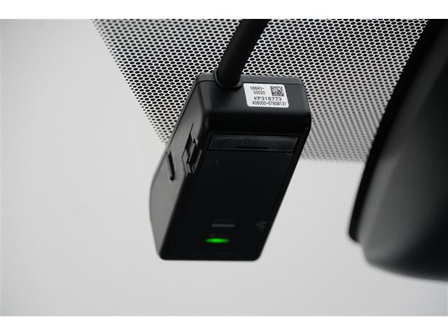 万が一の事故や当て逃げ、いたずらの被害にあった場合、証拠を記録できるドライブレコーダーはおすすめアイテムの一つです。