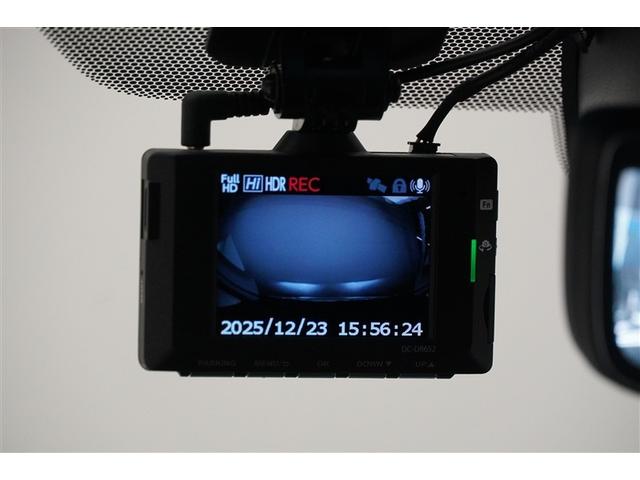 アルファード ２．５Ｓ　両側電動パワースライドドア　地上デジタル　Ｗエアコン　フルオートエアコン　盗難防止システム　横滑り防止　ＡＷ　クルーズＣ　ナビ＆ＴＶ　パワーステアリング　メモリナビ　ＬＥＤランプ　１００Ｖ電源　ＥＴＣ（14枚目）